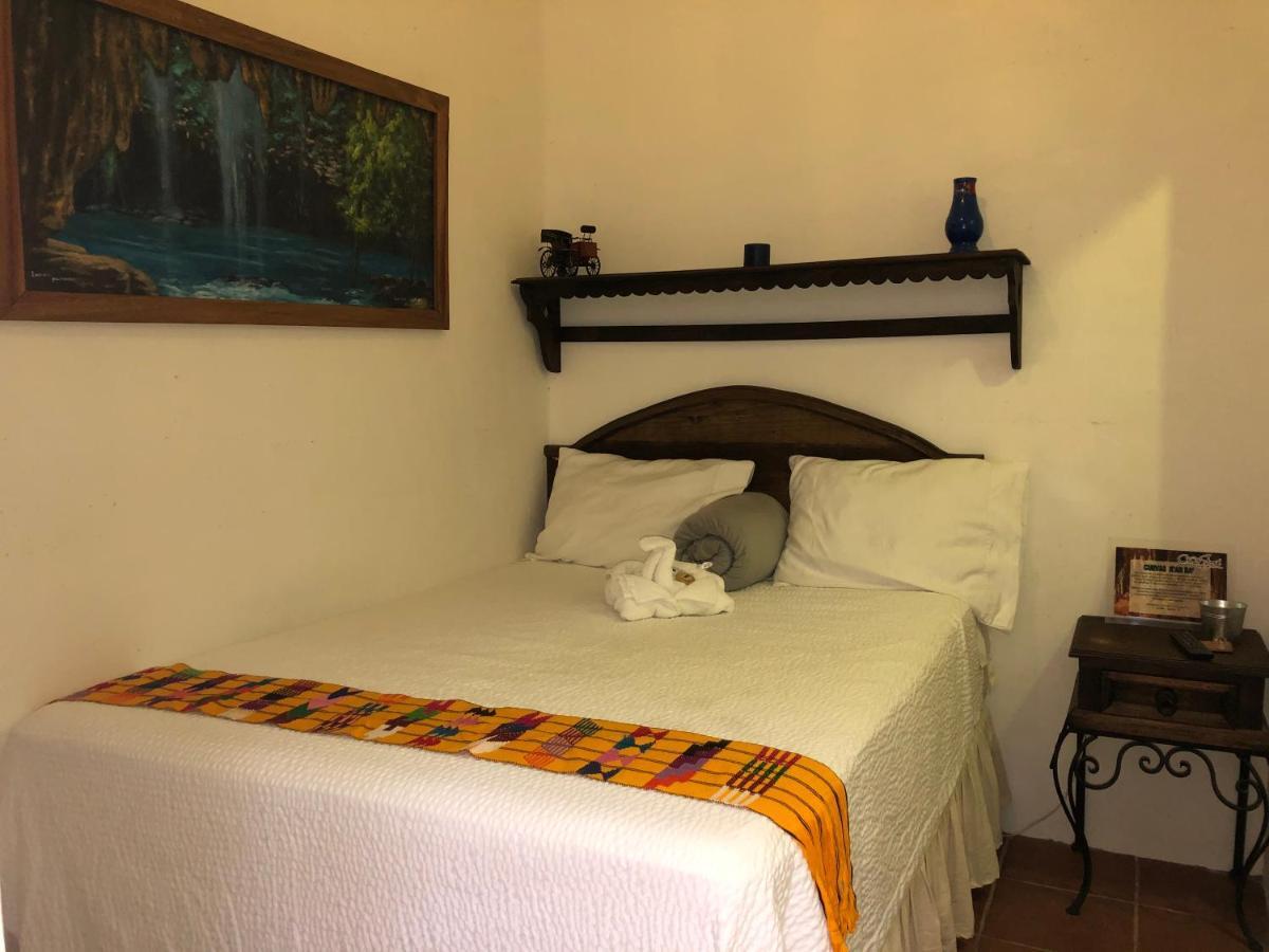 Hotel Boutique Casa Jose Coban Exterior photo